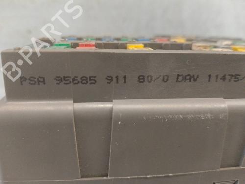 Fuse box CITROËN XSARA (N1) 1.9 D | BP17856202E1 