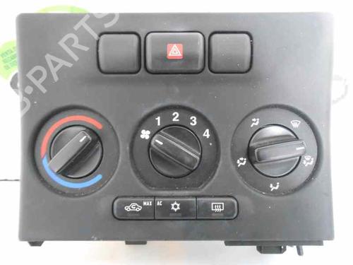 Used Climate control OPEL ZAFIRA A MPV (T98) 2.0 DTI 16V (F75) (101 hp) 2049153