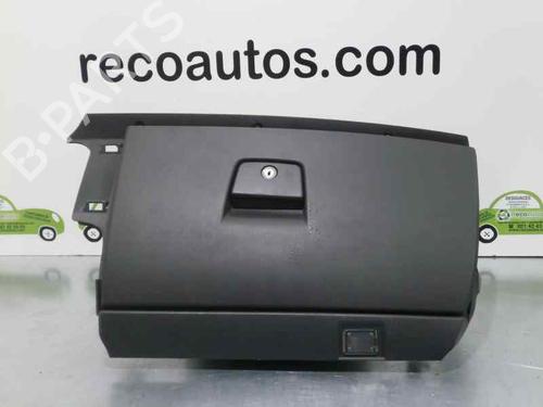 Used Glove box VOLVO V50 (545) 2.0 D (136 hp) 2315195