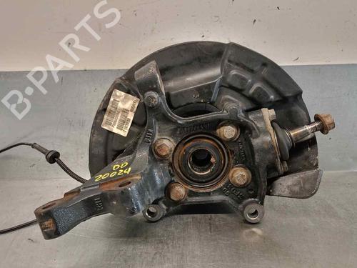 Used Right front steering knuckle VOLVO XC90 I (275) D5 AWD (163 hp) 18110900