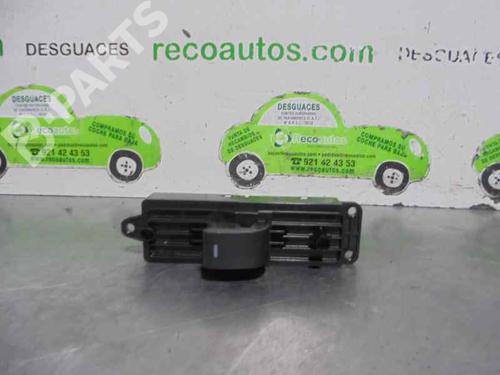 Used Right rear window switch Right rear window switch MAZDA 6 Hatchback (GH) 1.8 MZR (120 hp) 4640684 4640684