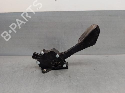 Pedal TOYOTA LAND CRUISER PRADO (_J15_) 3.0 D-4D (KDJ155_, KDJ150_, KDJ150R, KDJ155R) (190 hp) 18748452