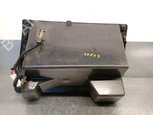 Glove box HYUNDAI COUPE II (GK) 1.6 16V | BP18880429C95 