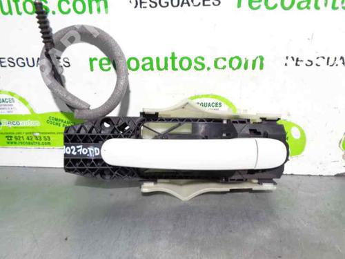 Used Rear right exterior door handle Rear right exterior door handle SKODA RAPID (NH3, NK3, NK6) 1.6 TDI (105 hp) 4936814 4936814