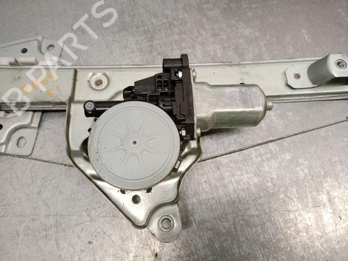Rear left window mechanism SUZUKI GRAND VITARA II (JT, TE, TD) 1.9 DDiS All-wheel Drive (JT419, TD44, JB419WD, JB419XD,... | BP19724601C24 