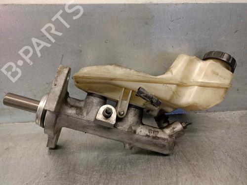 Used Brake master cylinder TOYOTA COROLLA (_E12_) 2.0 D-4D (CDE120_, CDE120R) (90 hp) 18880790
