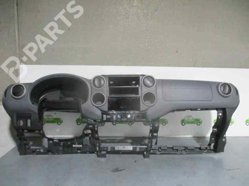 dashboard-citroen-berlingo-box-bodympv-b9-16-hdi-90-16v-2008-2123868 main image