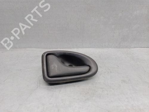Used Front left interior door handle RENAULT MASTER II Van (FD) 2.5 dCi 120 (115 hp) 20102412
