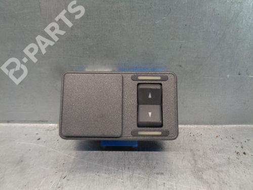 right-rear-window-switch-rover-800-coupe-yud10030-1992-1993-1994-1995-1996-1997-1998-1999-10171472 main image