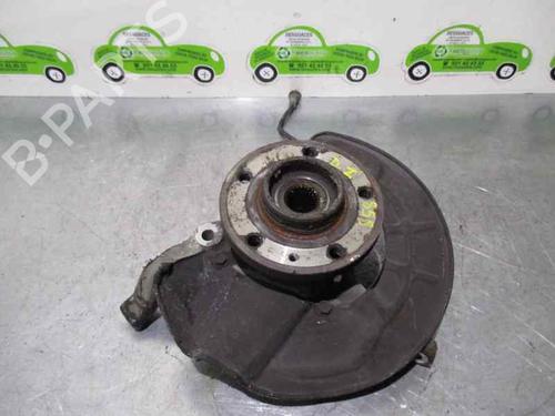 Used Left front steering knuckle VOLVO 850 Estate (855) T5 (226 hp) 2238908