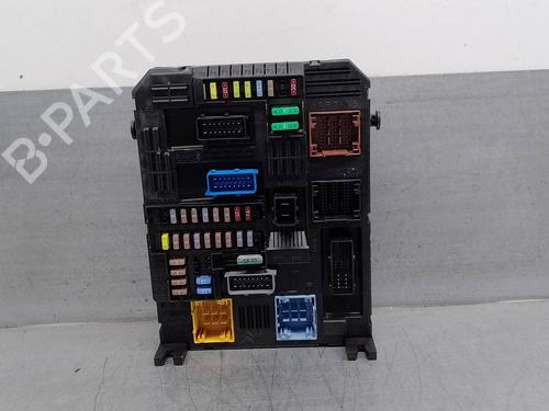 Used Fuse box DS DS 3 / DS 3 CROSSBACK (UR_, UC_, UJ_) 1.2 PureTech 130 (URHNSS) (131 hp) 18257250