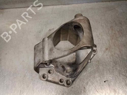Used Engine mount VOLVO XC60 II (246) B4 Mild-Hybrid (197 hp) 18340313