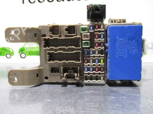 Used Fuse box TOYOTA COROLLA (_E12_) 1.4 D (NDE120_, NDE120R) (90 hp) 2079026