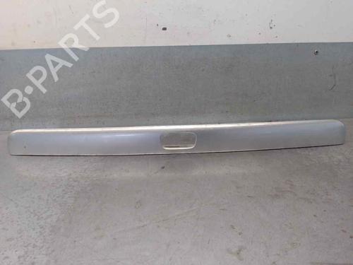 Used Tailgate handle VOLVO S40 I (644) 1.9 DI (95 hp) 18716444