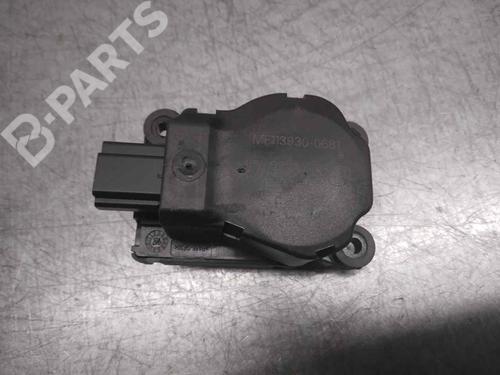 heater-blower-motor-land-rover-discovery-iii-l319-27-td-4x4-2004-2005-2006-2007-2008-2009-10283234 main image