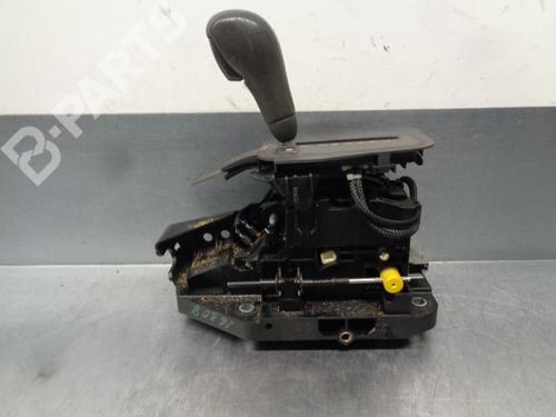 automatic-gearbox-selector-volvo-s60-i-384-24-d-p09480141-2000-2001-2002-2003-2004-2005-2006-2007-2008-2009-2010-10642524 main image