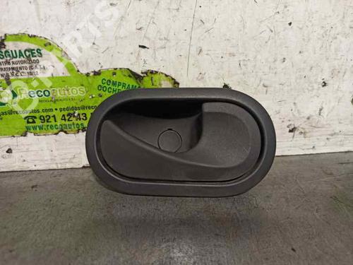 Used Front right interior door handle Front right interior door handle OPEL MOVANO B Van (X62) 2.3 CDTI FWD (FV) (125 hp) 5252601 5252601