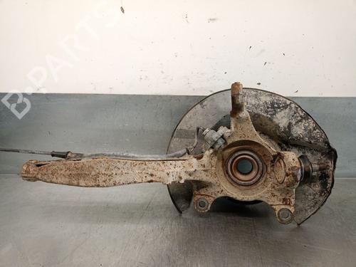 Used Right front steering knuckle HONDA CR-V I (RD) 2.0 16V 4WD (RD1, RD3) (128 hp) 19164878