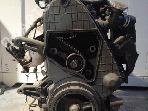 Motor CHRYSLER NEON II 2.0 16V (133 hp) 2106074