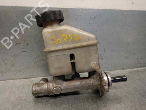 Used Brake master cylinder HYUNDAI i30 Estate (FD) 1.6 CRDi (116 hp) 18880943