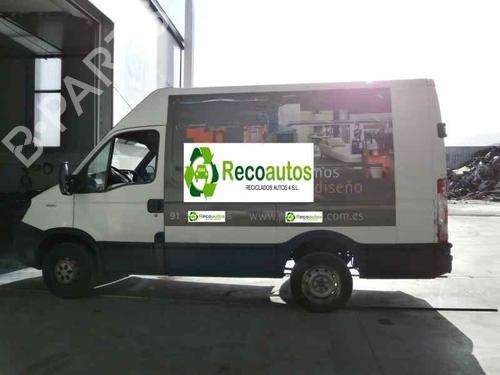 Fuse box IVECO DAILY IV Van 35C12 V, 35C12 V/P, 35S12 V, 35S12 V/P | BP12187951E1 