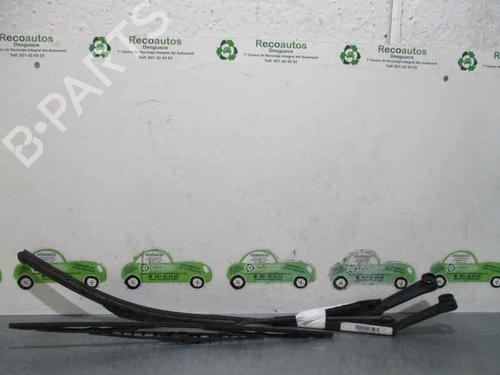 Front windshield wiper arm KIA CARENS II MPV (FJ) 2.0 CRDi | BP3471297C143 