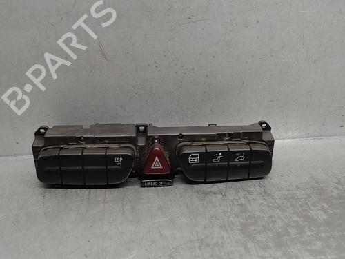Used Warning switch MERCEDES-BENZ CLK (C209) [2002-2010]  17958174