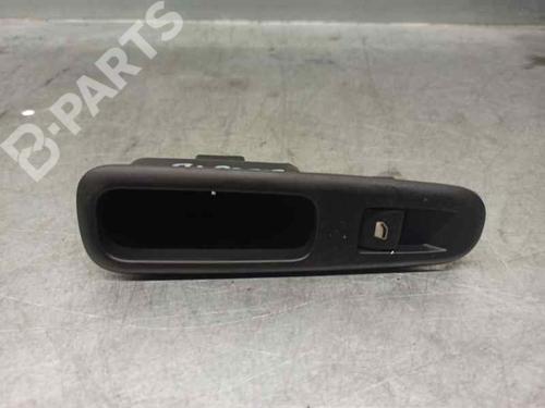 Used Right rear window switch Right rear window switch PEUGEOT 3008 I MPV (0U_) 1.6 HDi (114 hp) 6576922 6576922