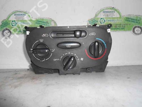 Used Climate control PEUGEOT 206 Hatchback (2A/C) 1.9 D (69 hp) 2060038