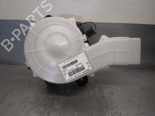 Ventilator motor CITROËN C4 Grand Picasso II (DA_, DE_) 1.2 THP 130 (130 hp) 18340188