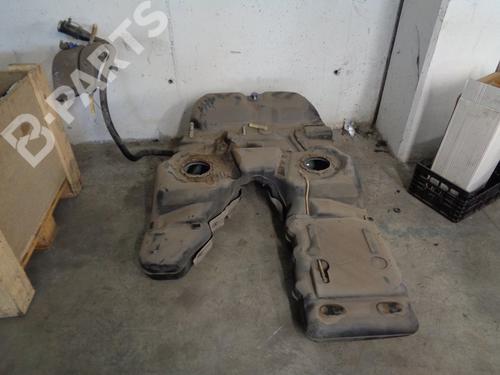 Used Fuel tank Fuel tank PORSCHE CAYENNE (9PA) S 4.5 (340 hp) 8329216 8329216