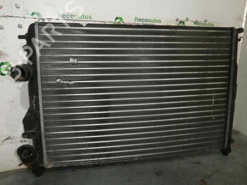 Used Water radiator RENAULT SCÉNIC I MPV (JA0/1_, FA0_) 1.6 (JA00, JA16, JA15, JA19, JA1V, JA2B, JA2C, JA0B,... (107 hp) 2120218