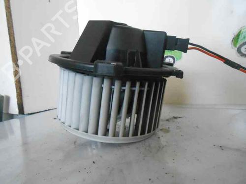 Used Heater blower motor FIAT PUNTO (176_) 60 1.2 (176AP, 176AR, 176AQ, 176BB) (60 hp) 2312522