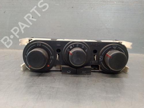 Commande Chauffage SEAT CORDOBA (6L2) 1.4 TDI (75 hp) 19106752