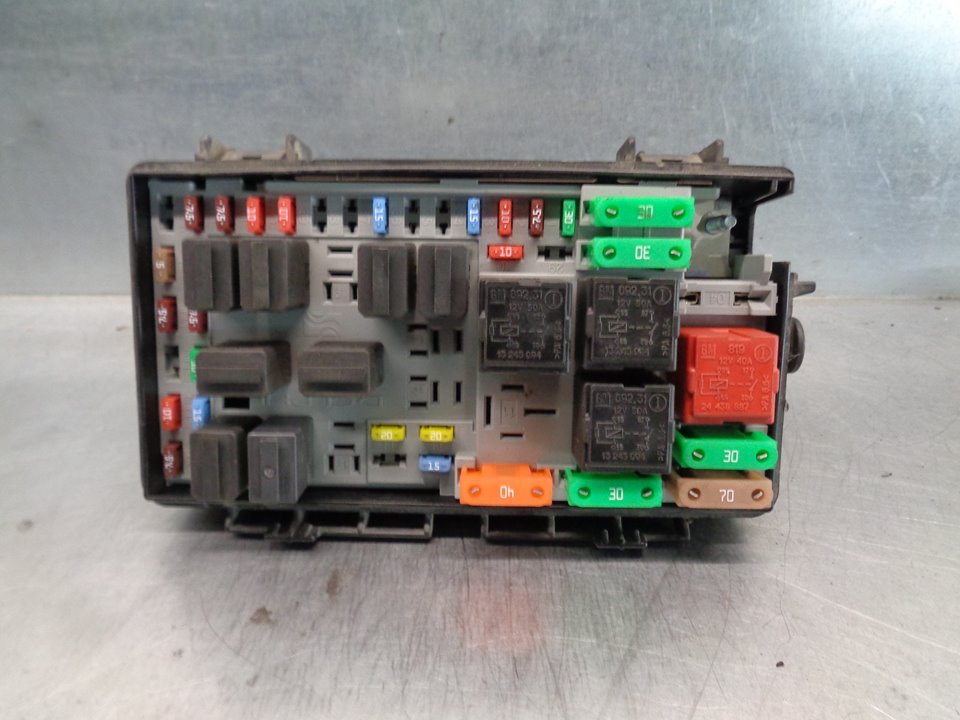Corsa D Interior Light Fuse