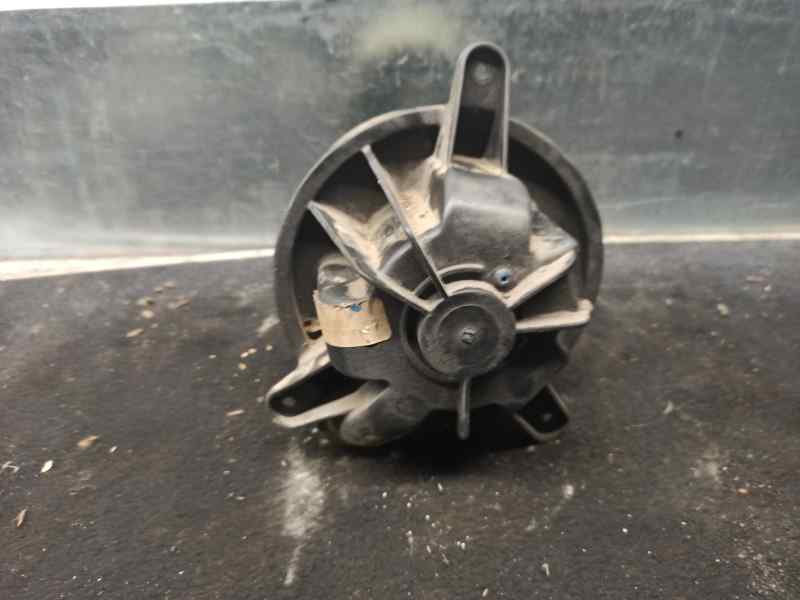 Heater blower motor JEEP CHEROKEE (XJ) 2.5 TD 4x4 4886150AA BParts