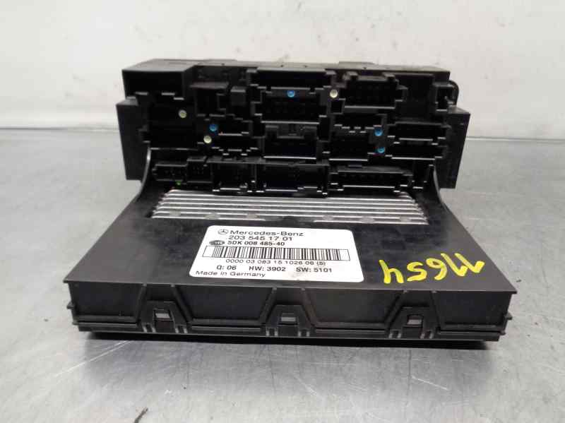Fuse box MERCEDESBENZ CCLASS (W203) C 220 CDI (203.006) 2035451701