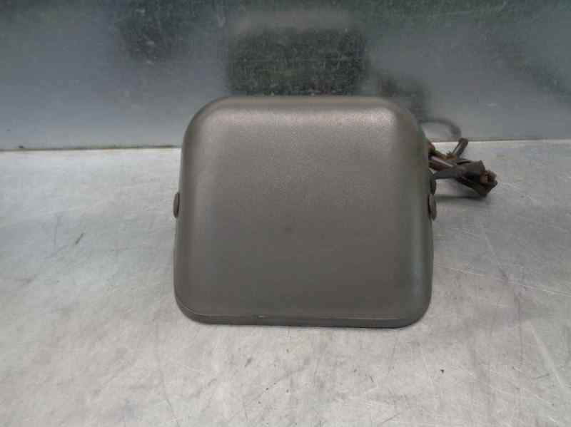 Third brake light KIA SPORTAGE SUV (K00) 2.0 TD 4WD 7249077 BParts