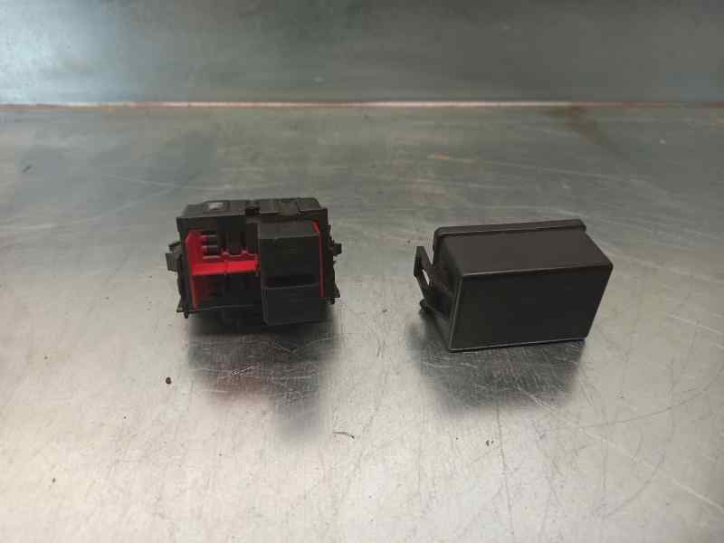 Fuse box FORD TRANSIT Van (FA_ _) 2.4 TDE 5834146 | B-Parts