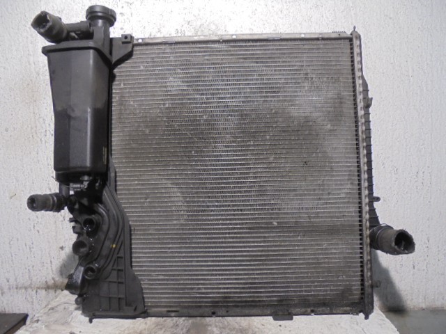 9246751 Radiator Water radiator BMW X5 (E53) 3.0 d 9242497 | B-Parts