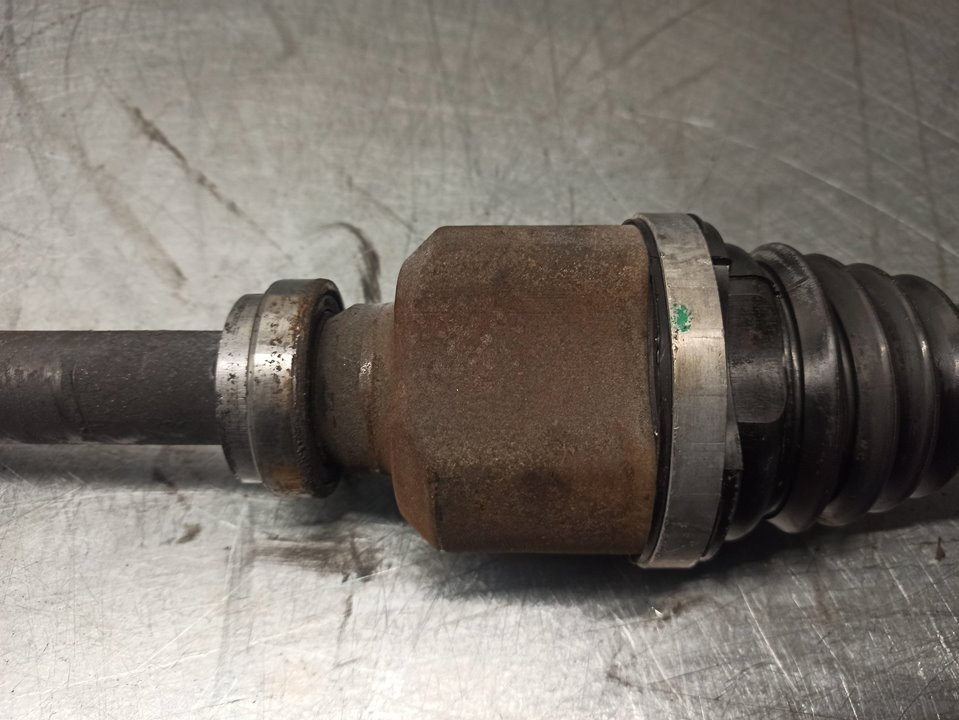 Right front driveshaft PEUGEOT 5008 (0U_, 0E_) 1.6 HDi 8523935 BParts