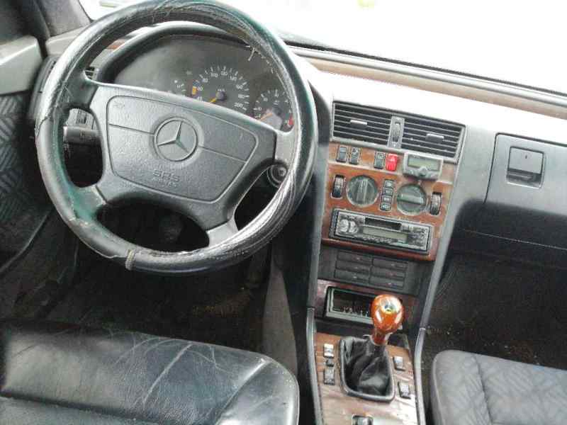 Starter MERCEDES-BENZ C-CLASS (W202) C 