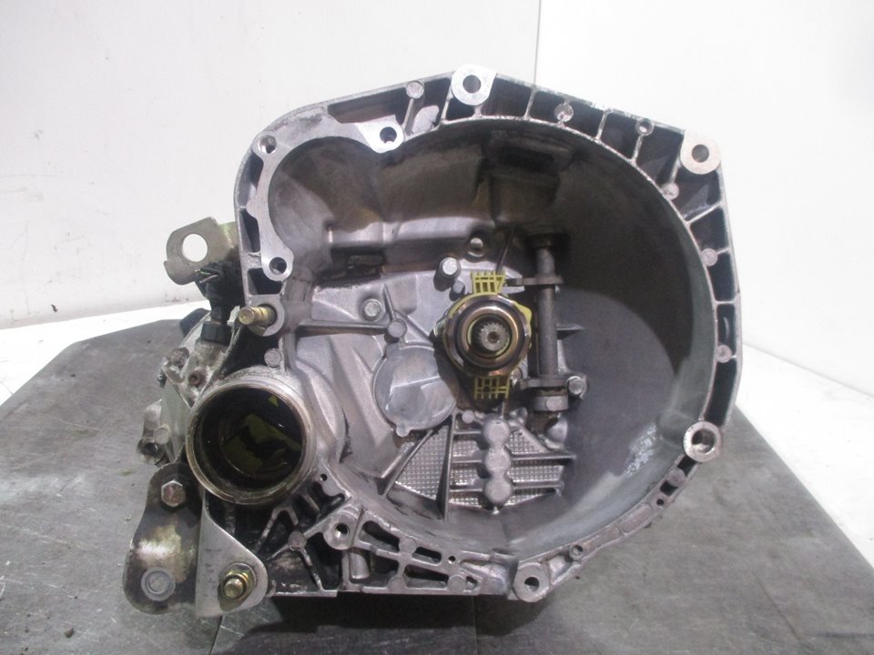 Manual gearbox FIAT DOBLO MPV (119_, 223_) 1.9 D (223AXB1A) 8604083 B
