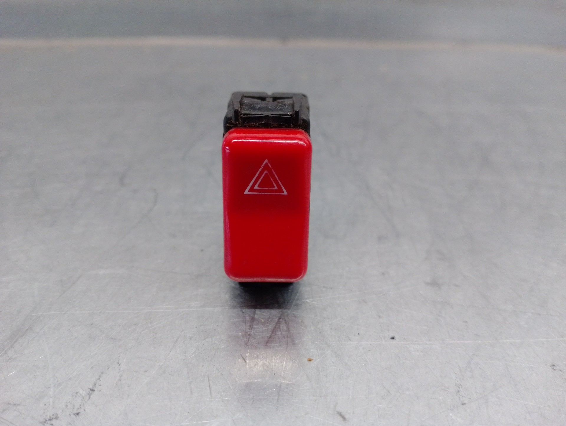 Warning switch MERCEDESBENZ 190 (W201) 13317314 BParts