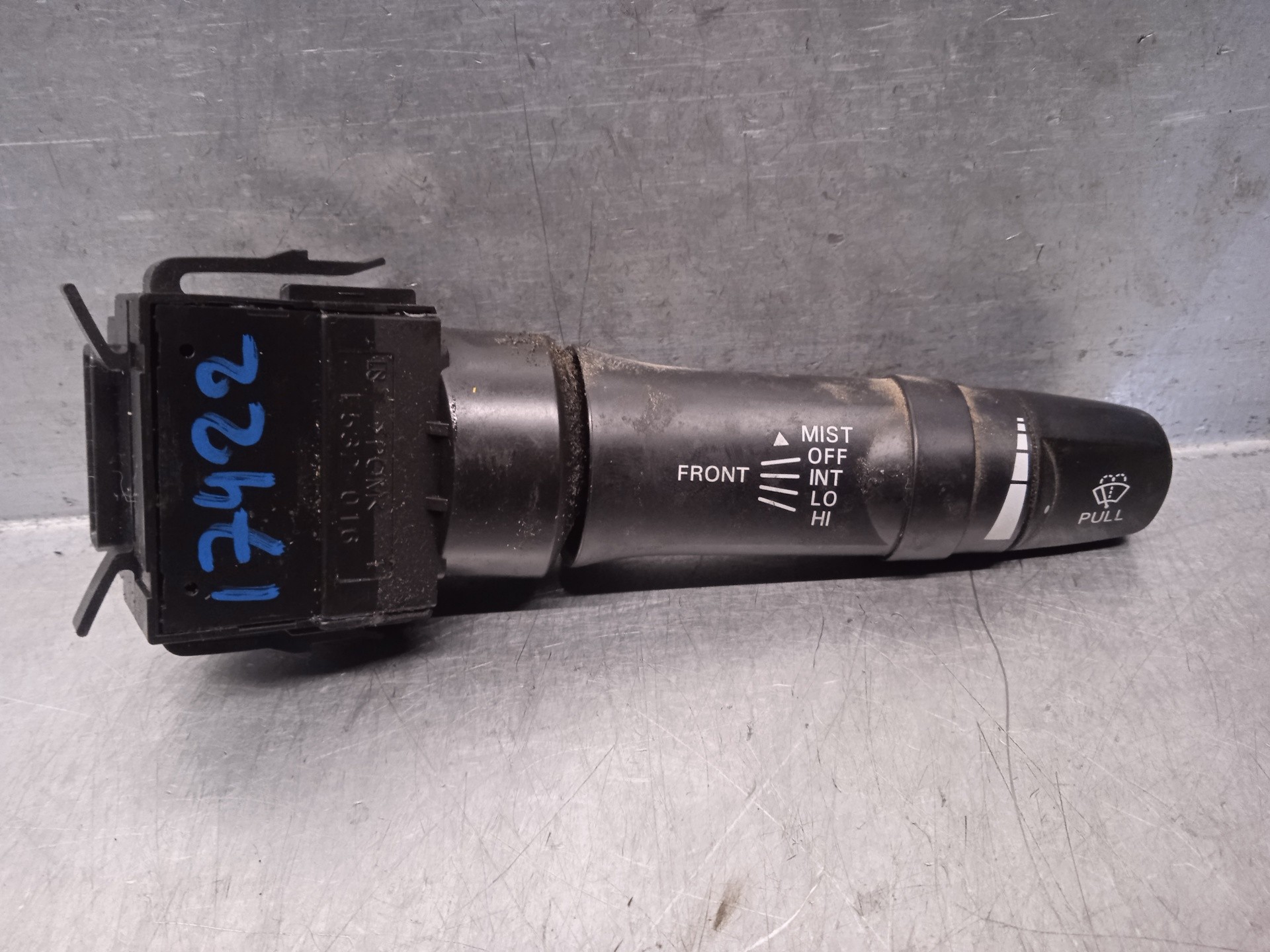 Steering column stalk MITSUBISHI L200 / TRITON (KA_T, KB_T) 12191165