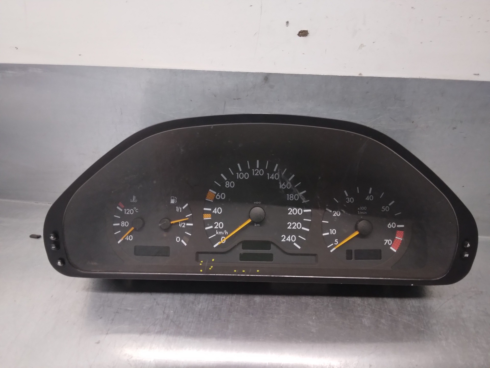 Capteur ABS Frankberg Compatible Classe C W202 CLK C208 SLK R170 - Référence 1705400917 Pour Modèles 1993-2004