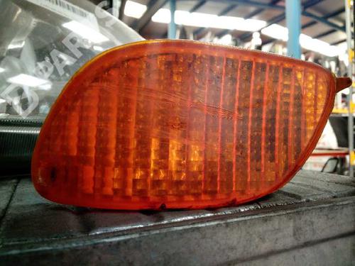 Used Right front indicator FORD FOCUS I Saloon (DFW) 1.8 Turbo DI / TDDi (90 hp) 2253674