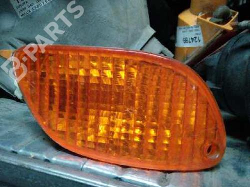 Used Right front indicator FORD FOCUS I (DAW, DBW) 1.8 Turbo DI / TDDi (90 hp) 2254075
