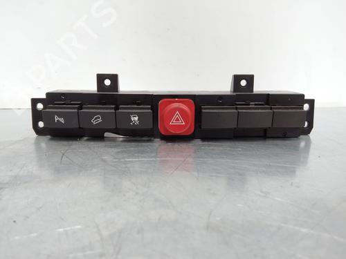 Bouton de warning OPEL ANTARA A (L07) 2.0 CDTI 4x4 (150 hp) 96673013 | 96673013 |