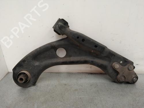 Used Left front suspension arm PEUGEOT 308 II (LB_, LP_, LW_, LH_, L3_) [2013-2021]  22221501
